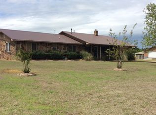 572 Higgins Rd, Indianola, OK 74442