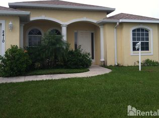 2410 5th St E, Ellenton, FL 34222