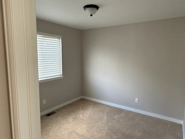 2972 Shale Ct — Photo 10