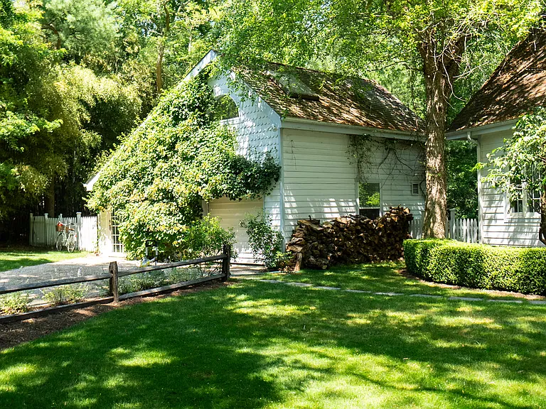 29 Meadows E — Photo 34