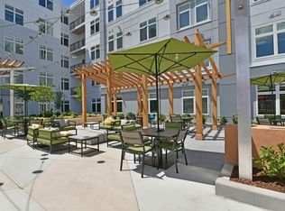 625 Thomas Burgin Pkwy #322, Quincy, MA 02169