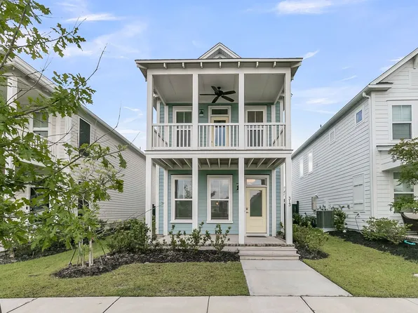 313 Baritone Rd, Summerville, SC 29486