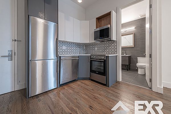 1st image of 486 Lefferts Ave #3B