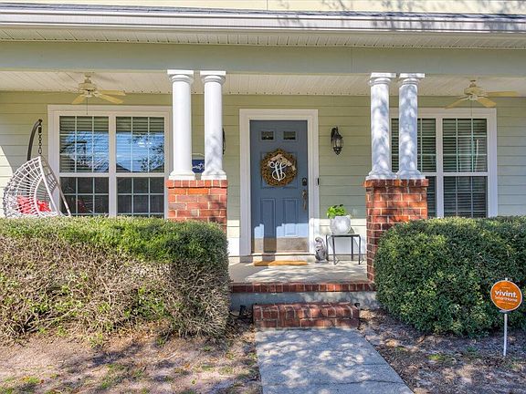 2nd image of 2096 Magnolia Parkway