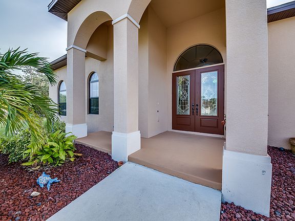 5th image of 3722 Stoneridge Ct
