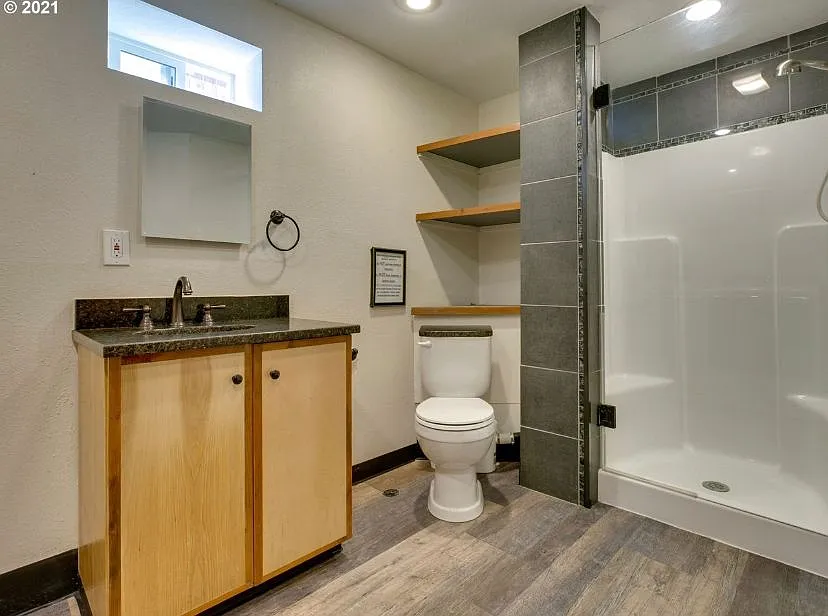 Studio, 1.0 bath, 475 sqft, $1,500 — Photo 4