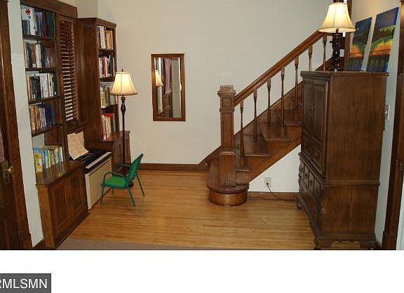 4th image of 2914 Girard Ave N