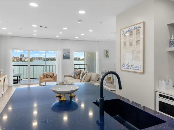 401 Lakeside Ln APT 308, Houston, TX 77058