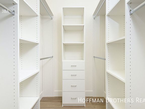 5th image of 1338 N Formosa Ave #203A