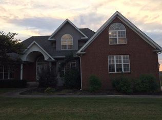 611 Augusta Dr, Richmond, KY 40475