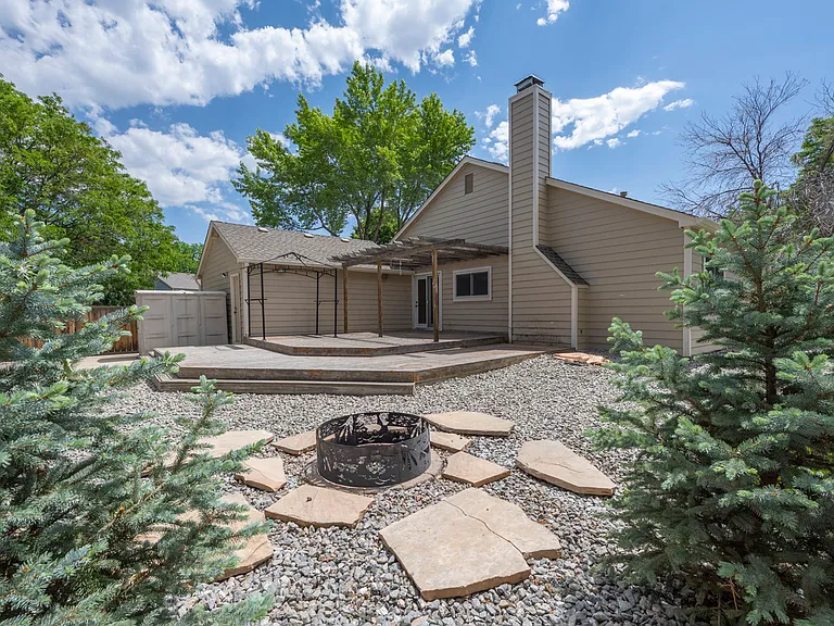 12665 Grove Ct — Photo 21