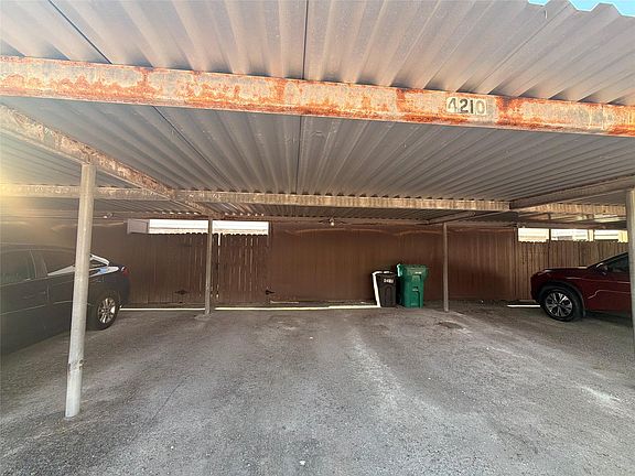5th image of 4210 Wyatt St #7