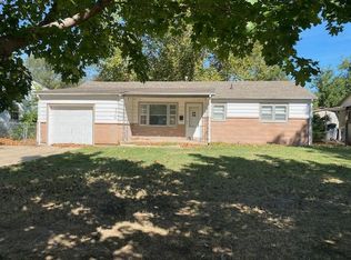 326 W 33rd St S, Wichita, KS 67217