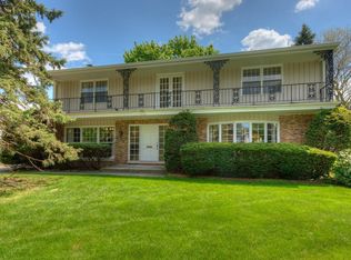 1440 Fisher St, Munster, IN 46321