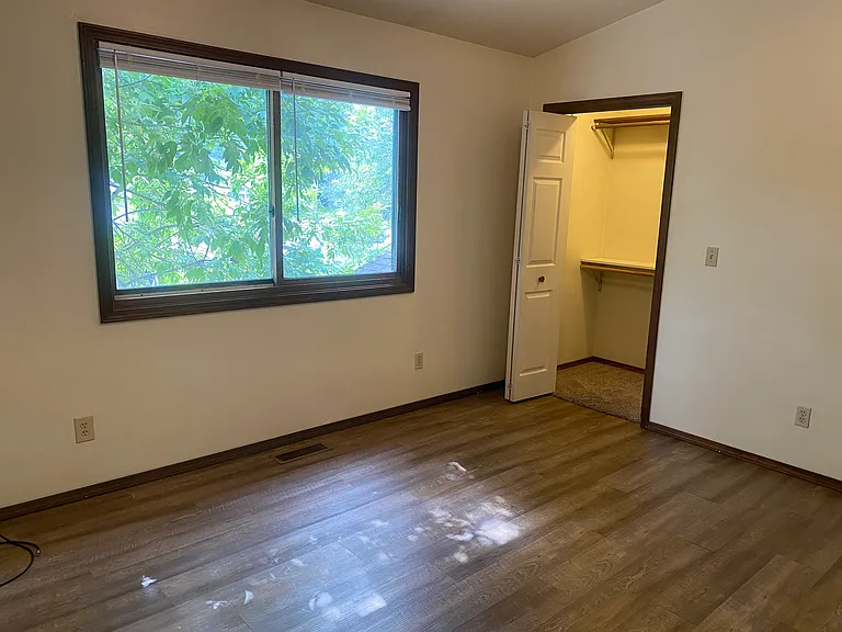 747 E Park St #A — Photo 13