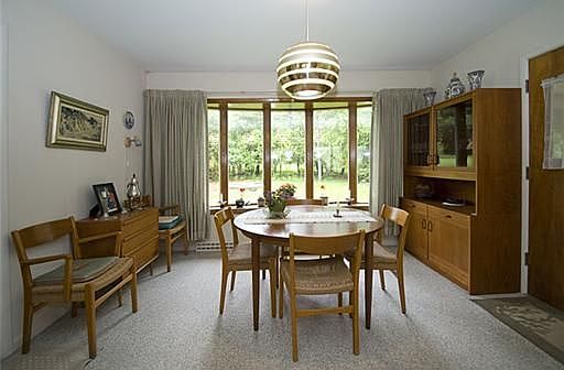 5th image of 180 Barton Shore Dr