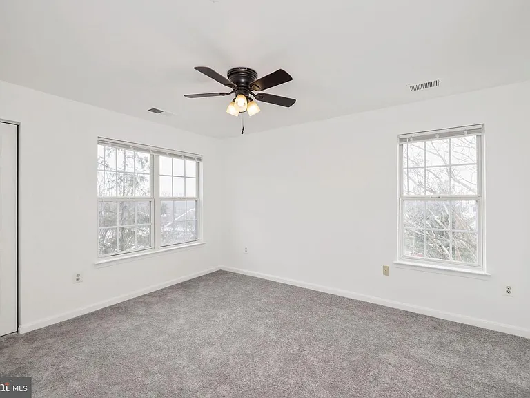 1025 Gardenview #301 — Photo 12