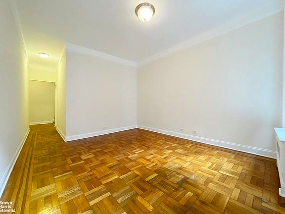 3rd image of 211 W 102nd St APT 3D