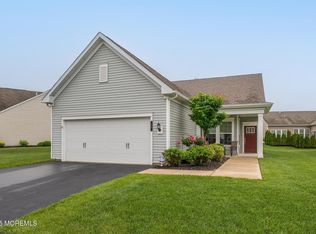 39 Addlestone Ln, Manchester, NJ 08759