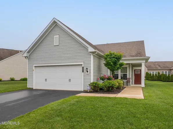 39 Addlestone Lane, Manchester, NJ 08759