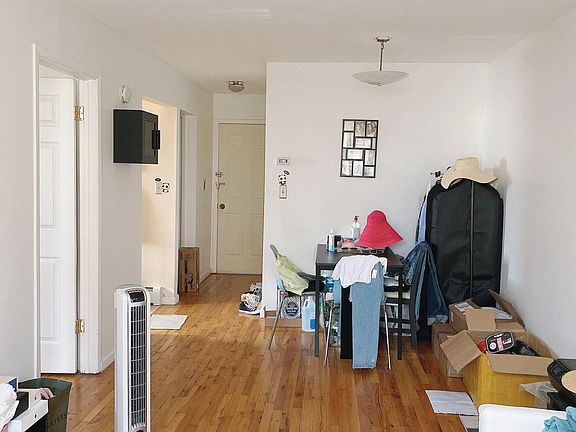 5th image of 42-40 159th St Floor 3