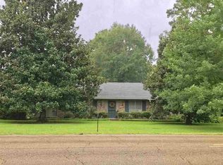 5855 Pear Orchard Rd, Jackson, MS 39211