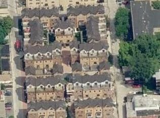 1022 Baldwin Ln #8, Oak Park, IL