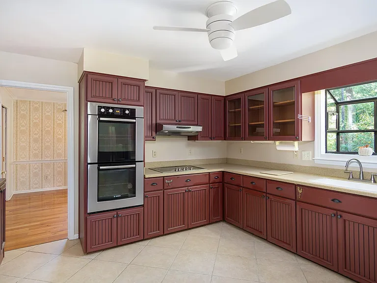 3136 Magnolia Dr — Photo 8