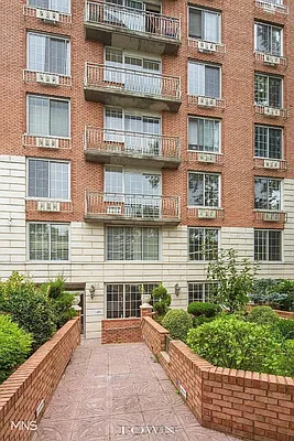 Rented by MNS Marketing | media 11