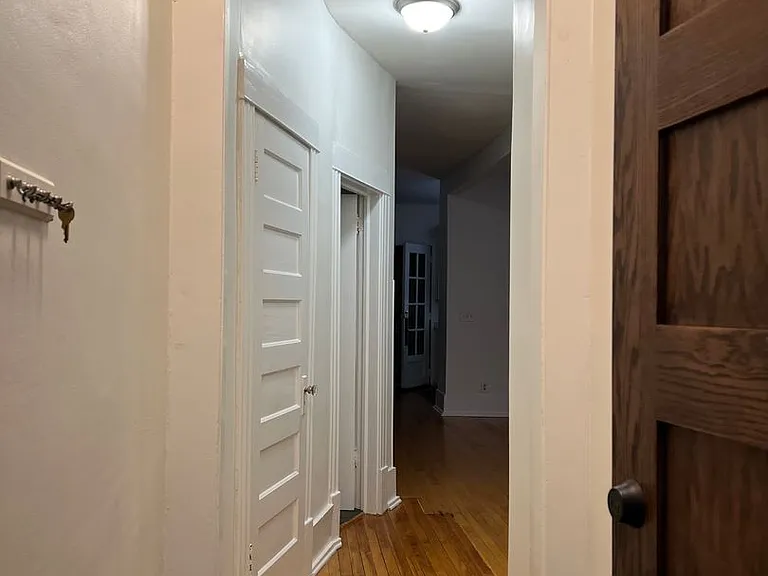 608 Ridgewood Ave — Photo 7