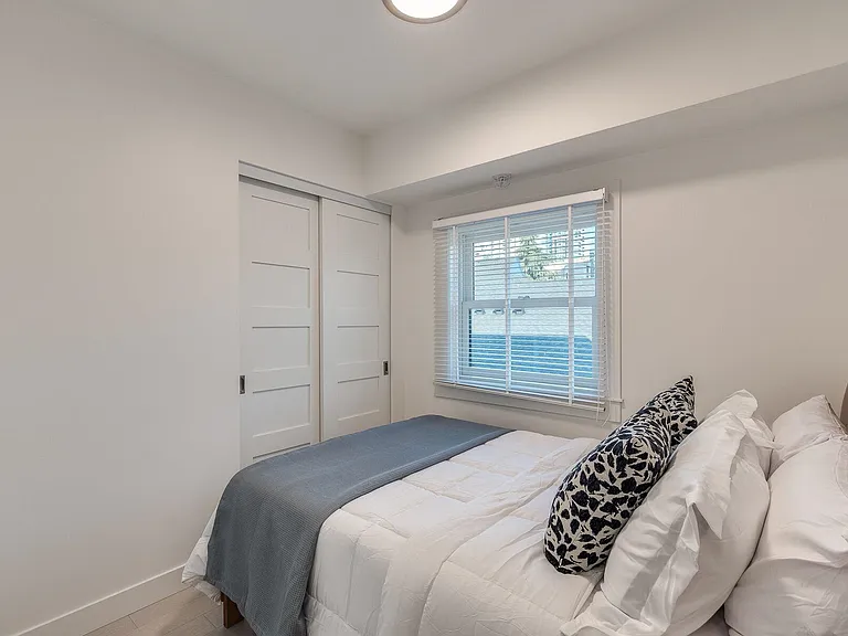 1431 Haro St #Townhouse 201 — Photo 20