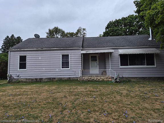 2nd image of 3384 Swartz St