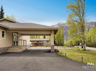 9815 Wren Ln, Eagle River, AK 99577