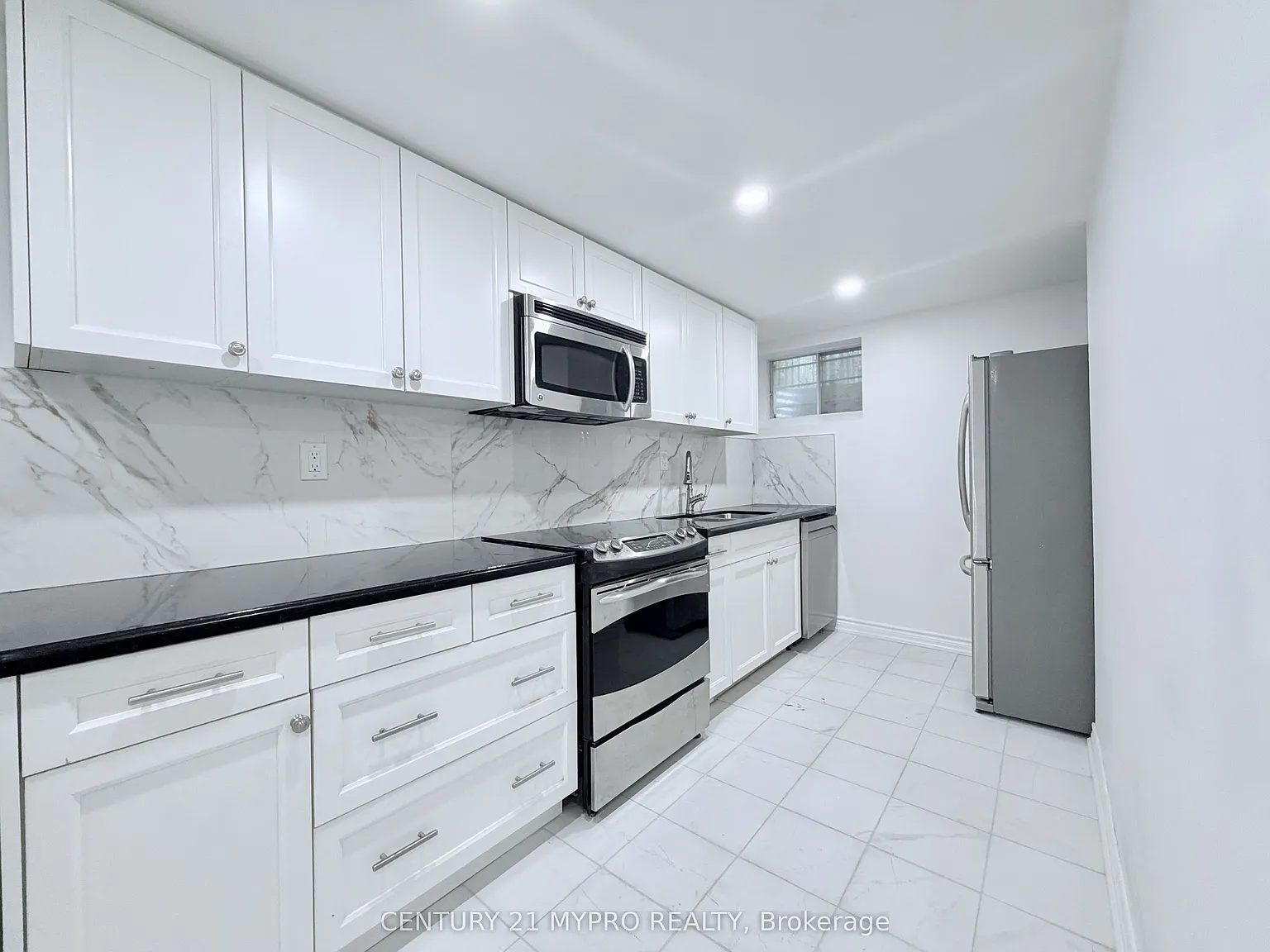 2 bed, $2,250 — Photo 2