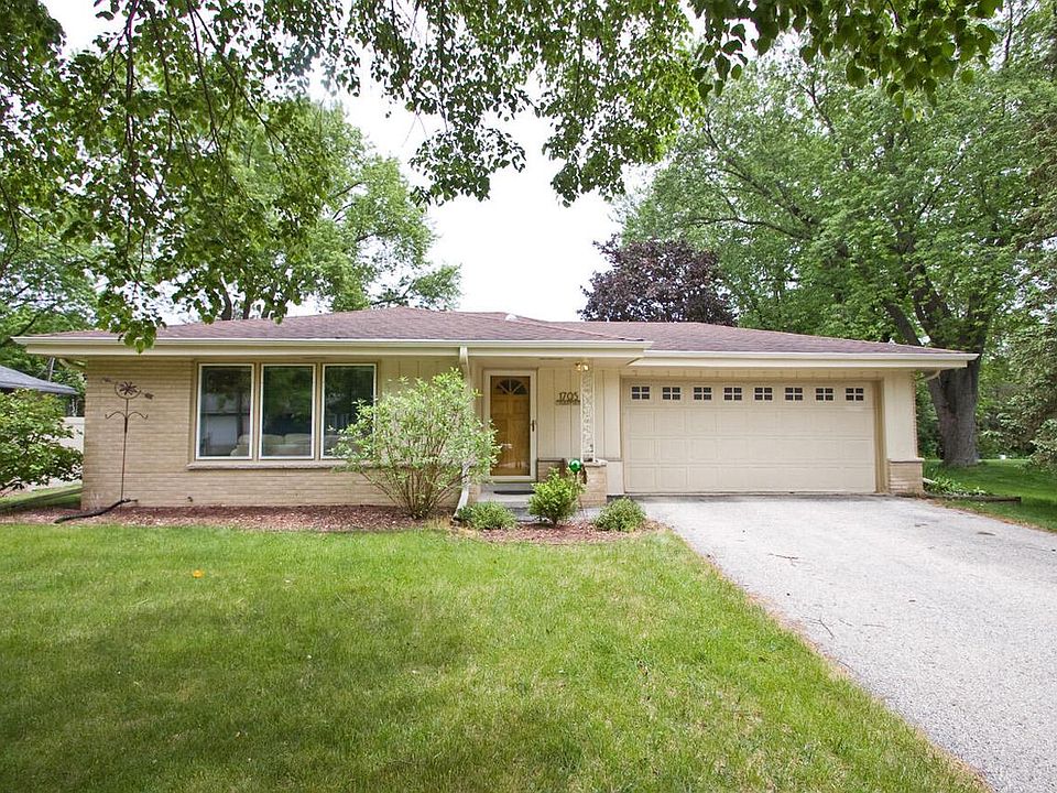 1st image of 1705 Chapman DRIVE