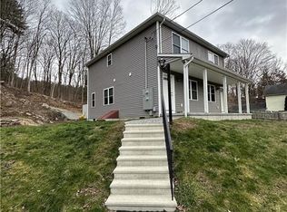 91 Reynolds Bridge Rd, Thomaston, CT 06787