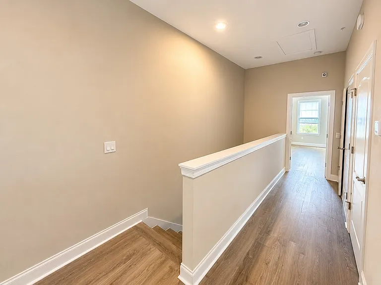1011 Lychee Ct — Photo 12