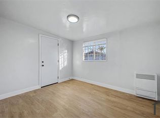 122 W 85th St, Los Angeles, CA 90003