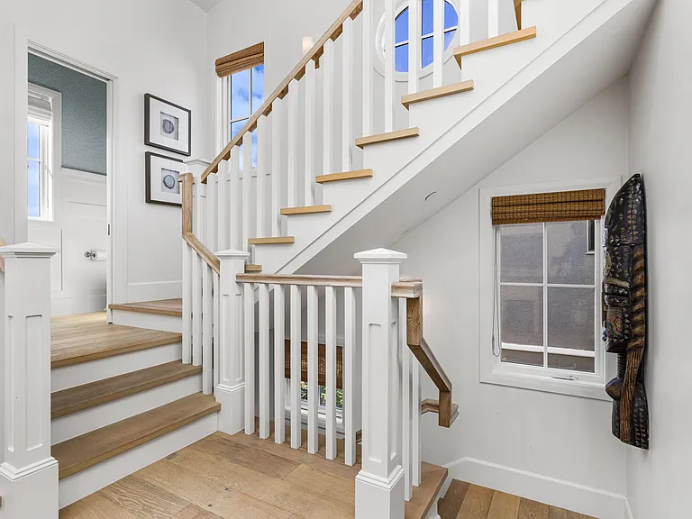 Stairway to Guest bath and rooftop hot tub