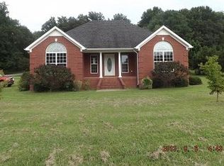 2657 Hardiman Dr, Lawrenceburg, TN 38464