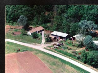 298 Eastman Rd, Gorham, IL 62940