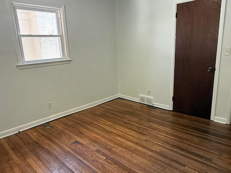 2 Dervend Cir — Photo 13