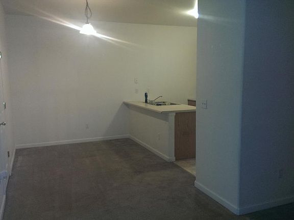 Dining area adjacent to the kitchen