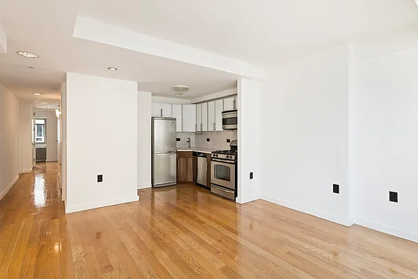 Rented by Hakimian Management | media 3