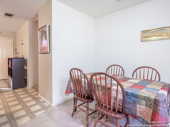 5th image of 514 Burton Ave