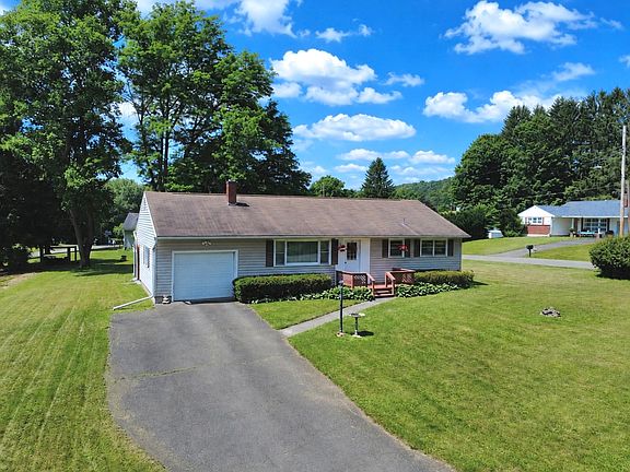 2nd image of 49 Gail Dr