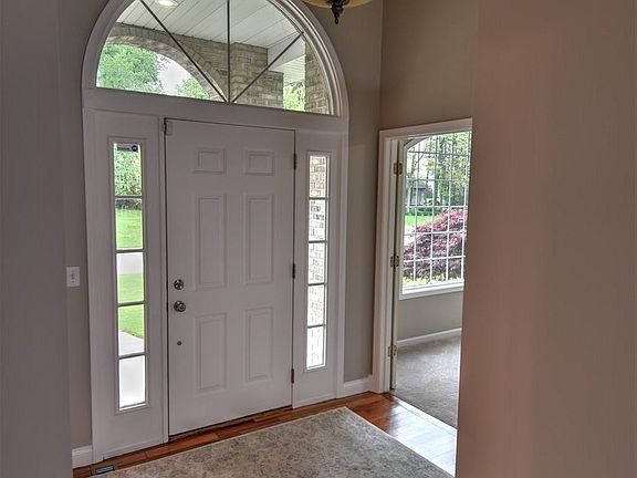 3rd image of 53443 Pine Brook Dr