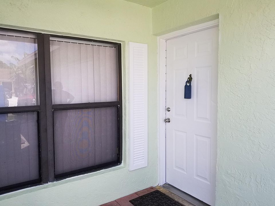1st image of 5874 Lincoln Cir W