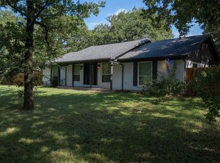 2005 Burleson Retta Rd, Burleson, TX 76028