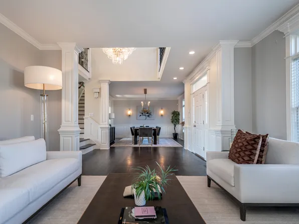 175 Bayview Circle, Watertown, CT 06795